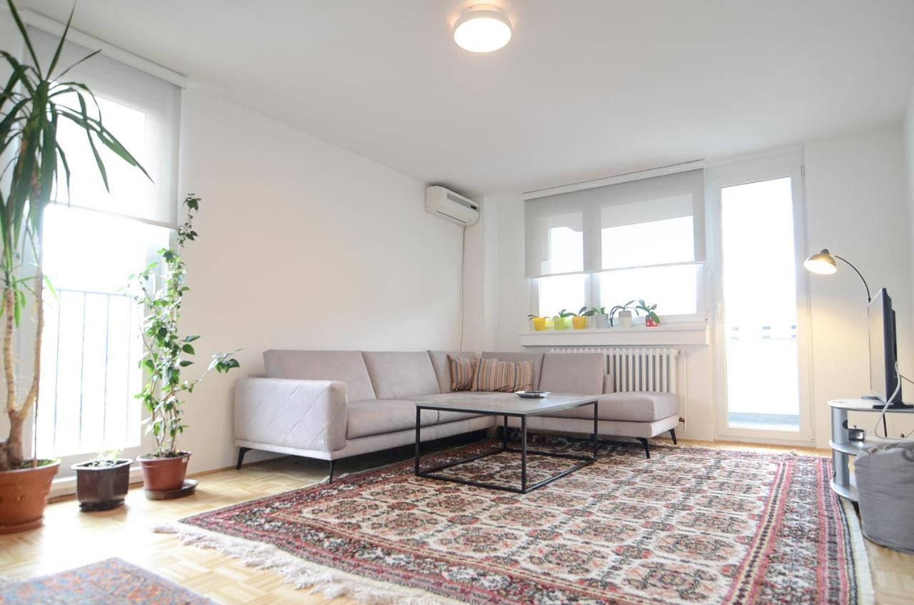 Sunset Square Apartment SJJ Buitenkant foto